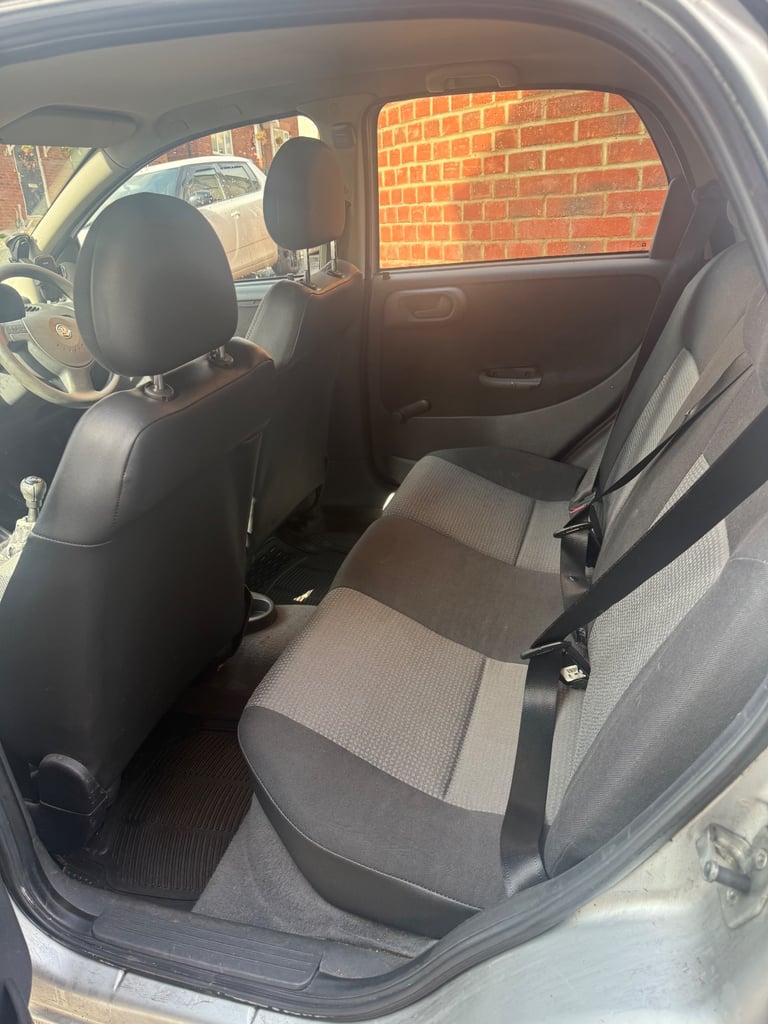 Vauxhall corsa 1.2- 12 Months MOT- Low mileage 