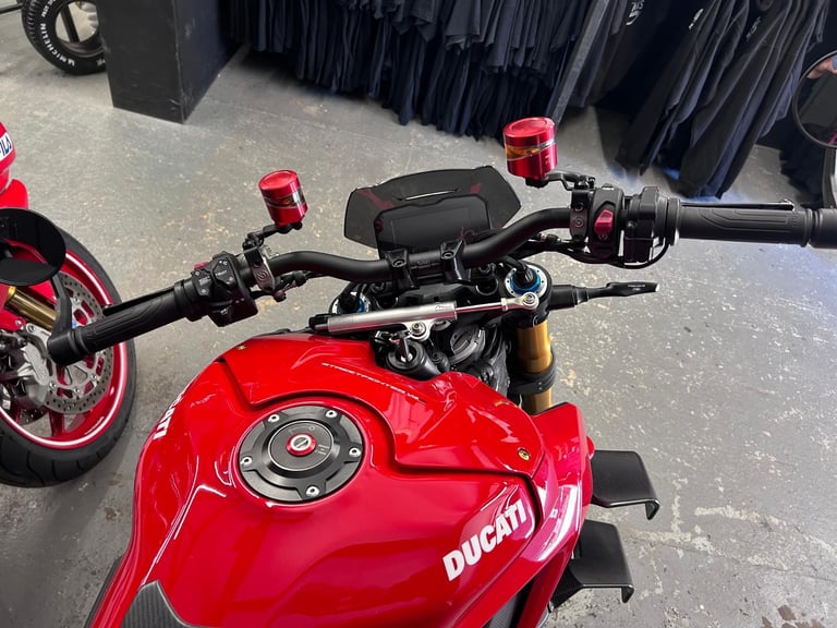 2021 Ducati Streetfighter V4S