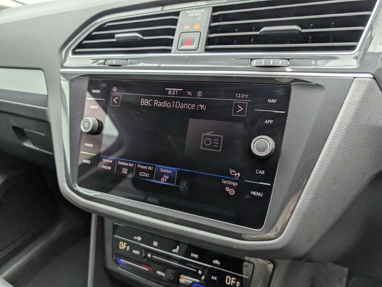 2022 Volkswagen Tiguan 1.5 TSI Life SUV 5dr Petrol DSG Euro 6 (s/s) (150 ps) PARKING SENSORS+LANE...