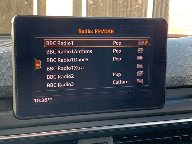 2016 Audi A4 Avant 2.0 TDI S line S Tronic Euro 6 (s/s) 5dr ESTATE Diesel Automatic