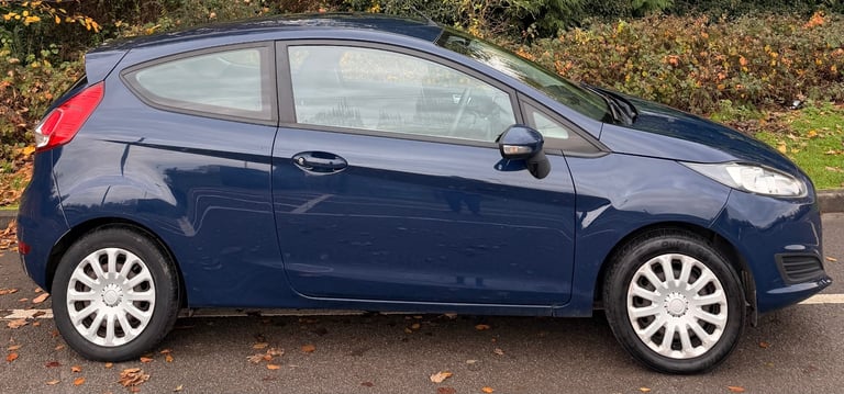 Ford, FIESTA, Hatchback, 2013, Manual, 1241 (cc), 3 doors