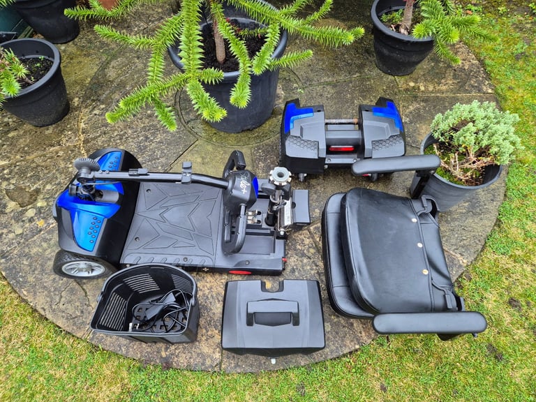 Mobility Scooter - VGC - Drive Style Plus - 4mph - Fits In Car Boot - Disability electric wheelchair