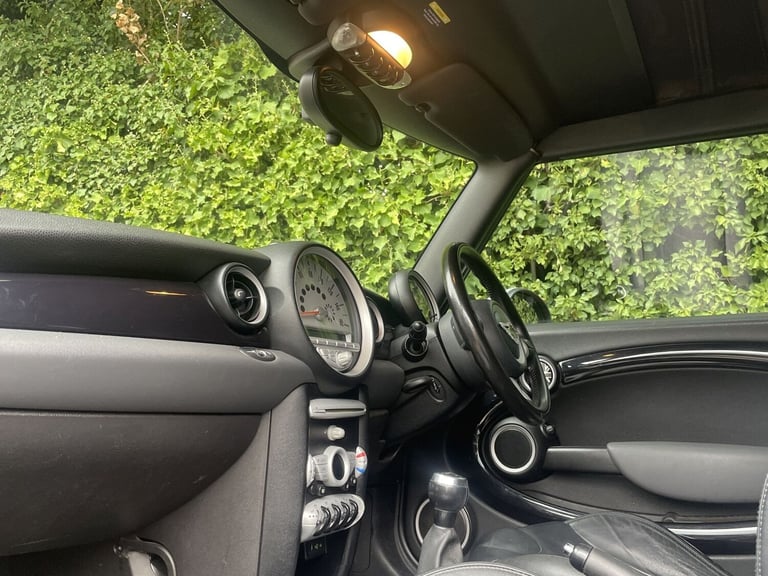 2010 MINI Convertible 1.6 Cooper [122] 2dr CONVERTIBLE Petrol Manual