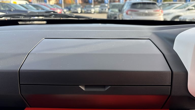 2025 Dacia Spring 27kWh Expression 65 48kW 5dr Auto Electric Hatchback Hatchback Electric Automatic