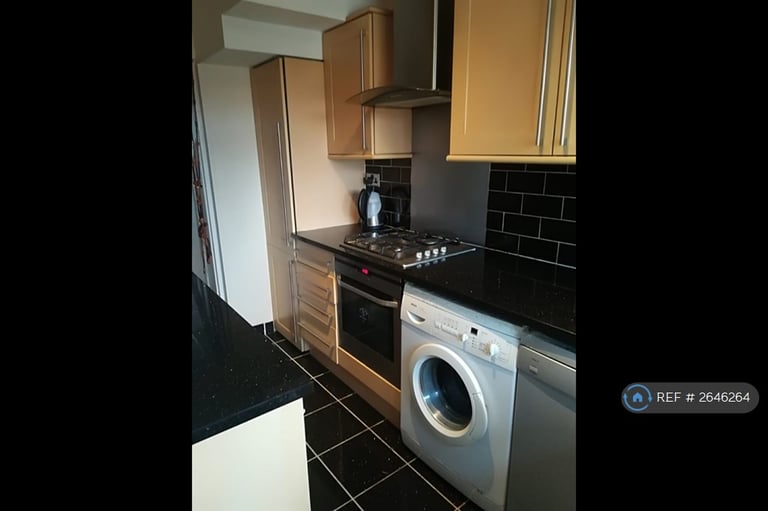 3 bedroom house in Elsa Road, Welling, DA16 (3 bed) (#2646264)
