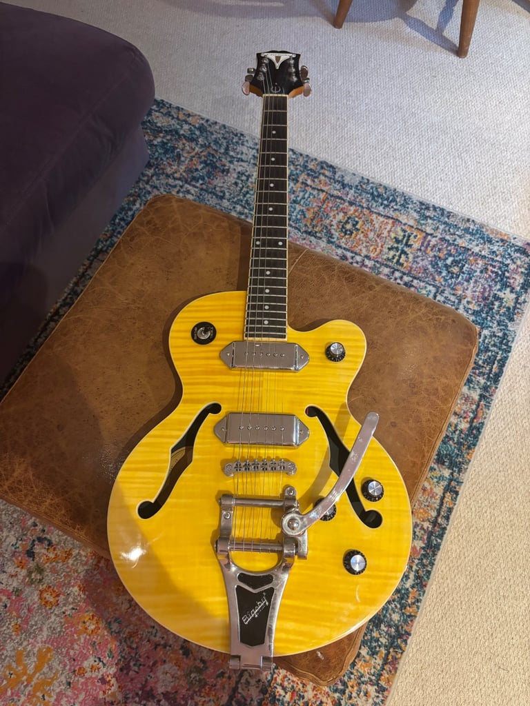 image for Epiphone Wildkat - Sunburst orange w hard case 