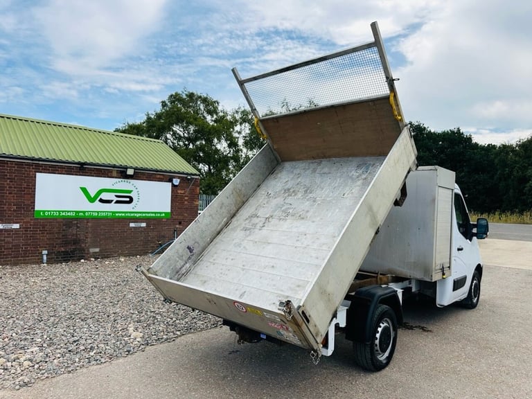 2019 Renault Master 2.3 dCi ENERGY 35 Business Chassis Cab 2dr Diesel Manual FWD MWB Euro 6 (s/ T...