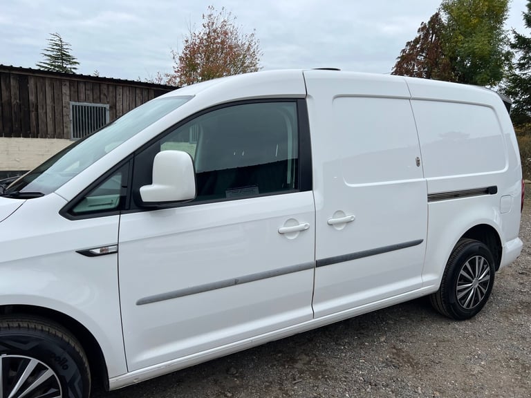 2017 Volkswagen Caddy Maxi 2.0 TDI BlueMotion Tech 102PS Trendline Van AIR CON CLEAN VAN PANEL VA...