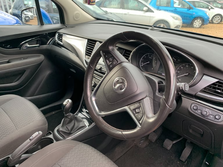 2017 Vauxhall Mokka X 1.6i Active 5dr HATCHBACK Petrol Manual