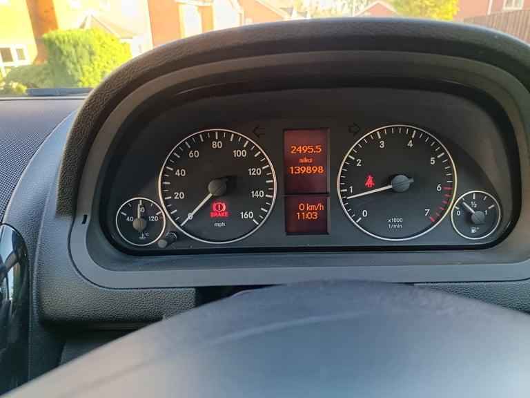 Mercedes-Benz, A CLASS, Hatchback, 2010, Manual, 1498 (cc), 5 doors