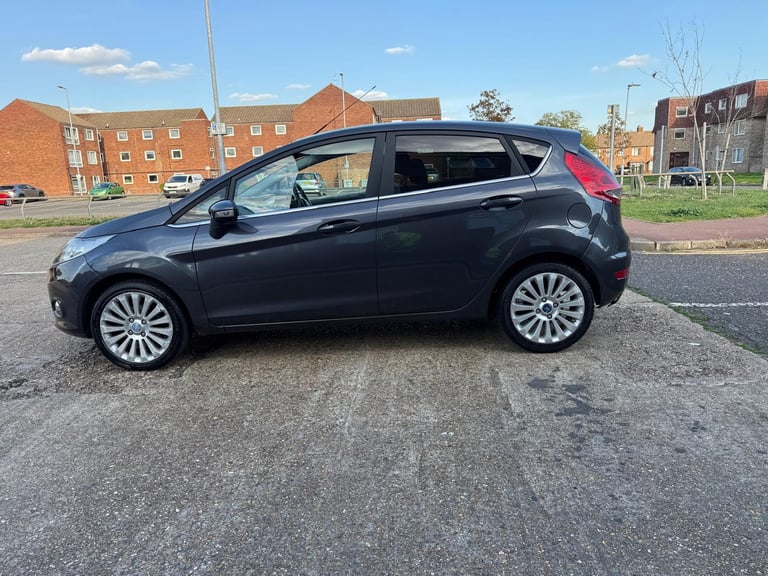 Ford, FIESTA, Hatchback, 2009, Manual, 1596 (cc), 5 doors