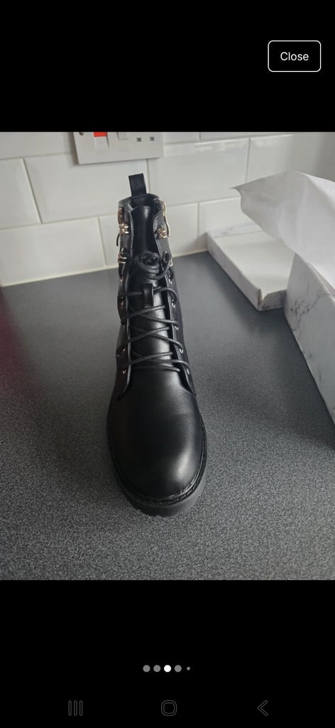 XY LONDON WOMENS BOOTS SIZE 8 BRAND NEW 