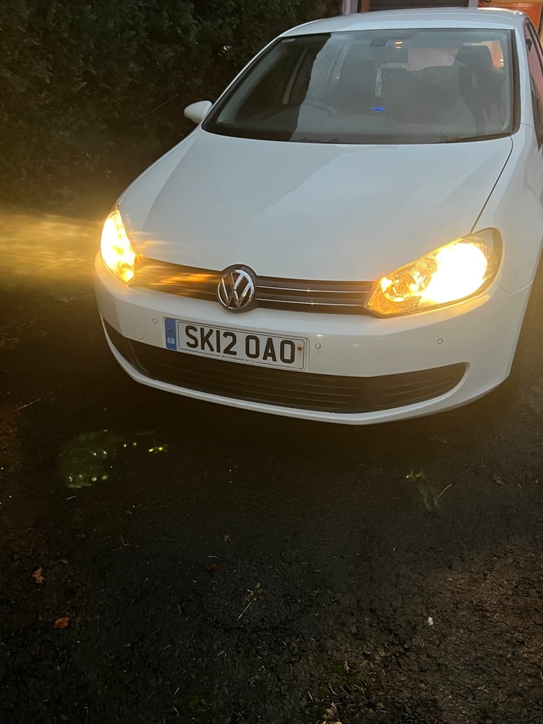 Volkswagen, GOLF, Hatchback, 2012, Semi-Auto, 1598 (cc), 5 doors