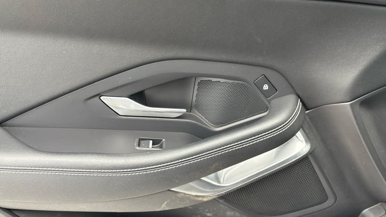 2021 Jaguar E-Pace 2.0 D204 MHEV R-Dynamic SE SUV 5dr Diesel Auto AWD Euro 6 (s/s) (204 ps) SUV D...