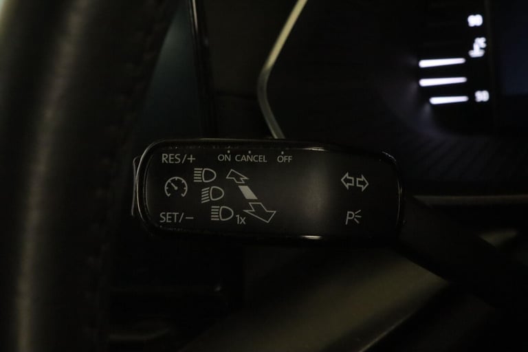 2020 Skoda Octavia 1.5 TSI ACT SE Technology Euro 6 (s/s) 5dr HATCHBACK Petrol Manual