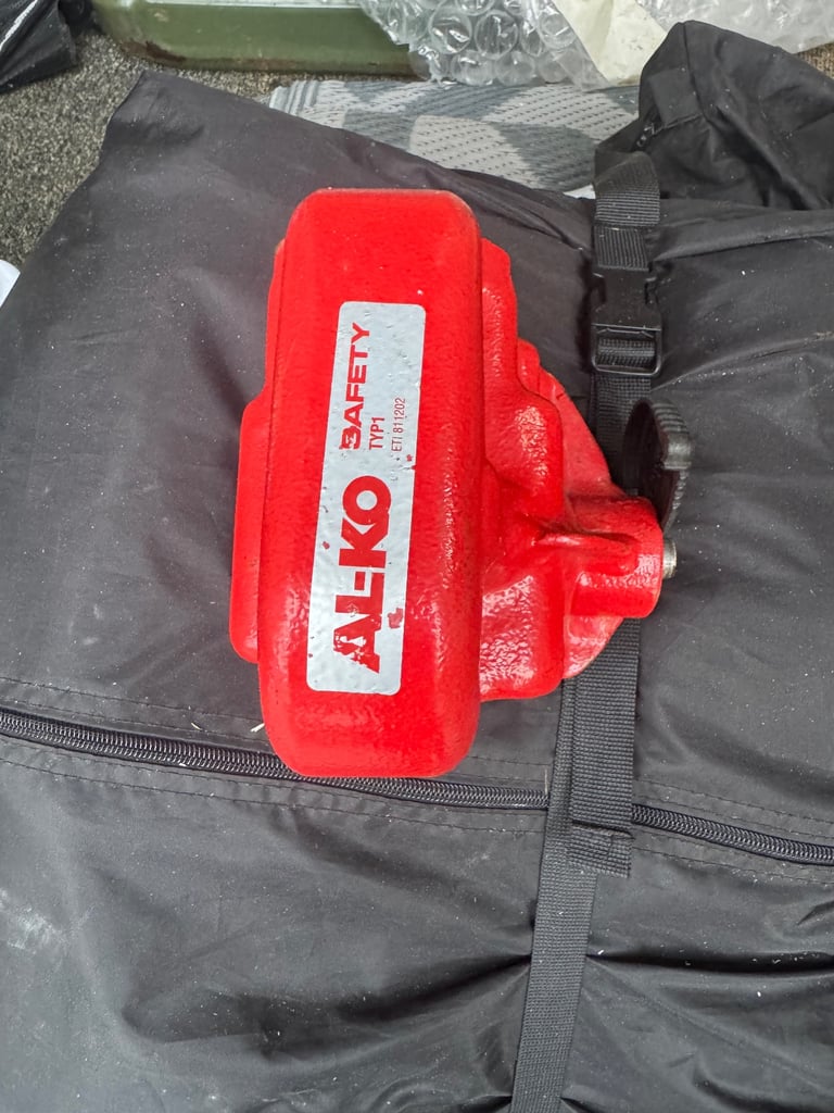Al-ko hitch lock 