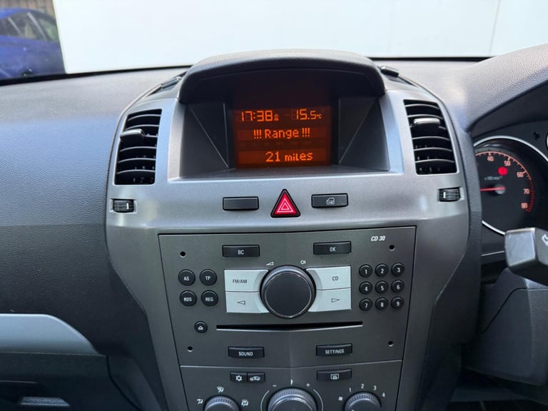 Vauxhall Zafira 1.6 Breeze Euro 4 5dr Petrol Manual - Image 29