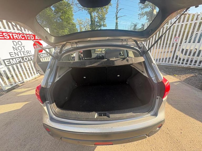 2010 Nissan Qashqai Qashqai Visia DCI Hatchback DIESEL Manual