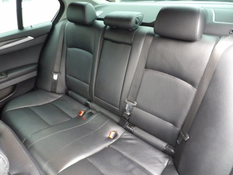 2013 BMW 5 Series 520d SE 4dr SALOON DIESEL Manual