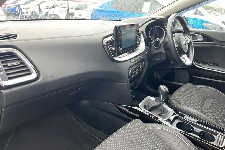 2020 Kia XCeed 1.0T GDi ISG Edition 5dr - REVERSING CAMERA with SENSORS, CRUISE CONTROL, P Hatchb...