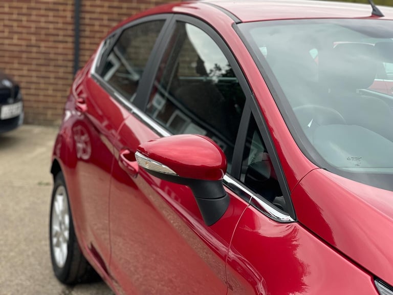 FORD FIESTA 1.0 T EcoBoost Zetec 2015