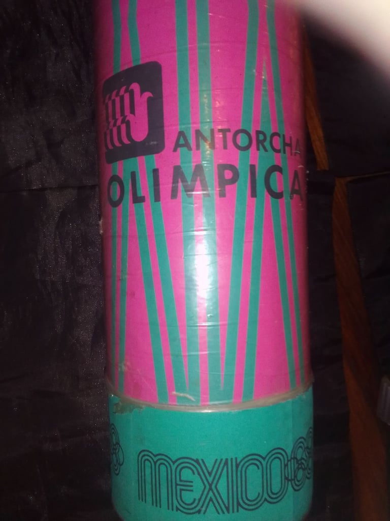 Vintage rare Olympic touch 1968 Mexico with box 