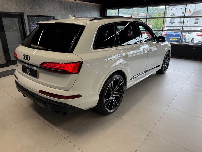 2025 Audi SQ7 4.0 TFSI V8 Black Edition SUV 5dr Petrol Tiptronic quattro Euro 6 (s/s) (50 ESTATE ...