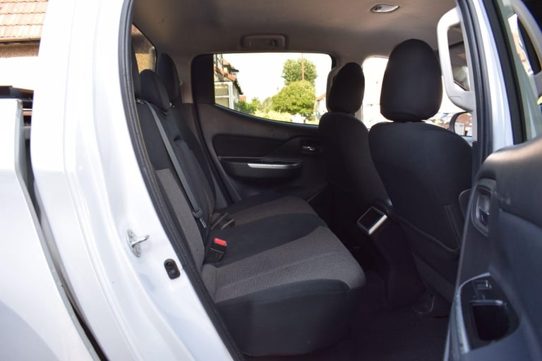2021 Mitsubishi L200 2.2 DI-D DC Warrior 4WD Euro 6 (s/s) 4dr PICK UP Diesel Manual