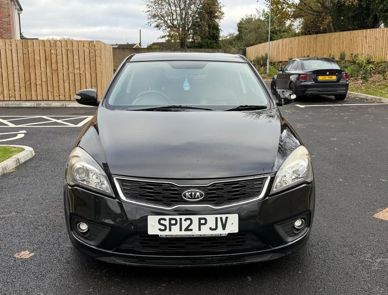 Kia, PRO CEED, Hatchback, 2013, Manual, 1582 (cc), 3 doors