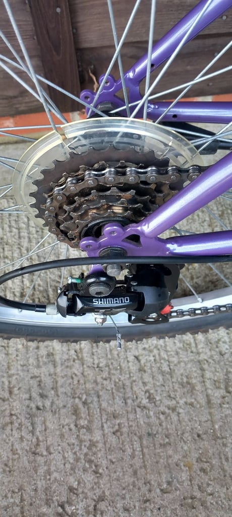 Apollo Twilight Unisex Mountain Bike. 