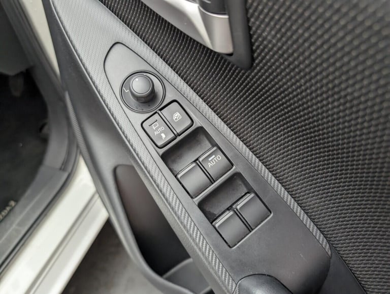 2022 Mazda Mazda2 1.5 e-SKYACTIV G MHEV MHEV SE-L Hatchback 5dr Petrol Manual Euro 6 (s/s) (9 HAT...