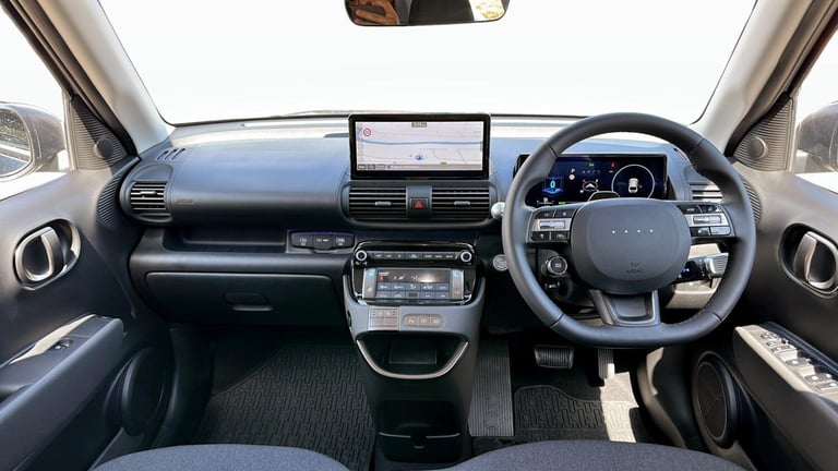 2025 Hyundai INSTER Long Range 49kWh 02 SUV 5dr Electric Auto (115 ps) HATCHBACK Electric Automatic