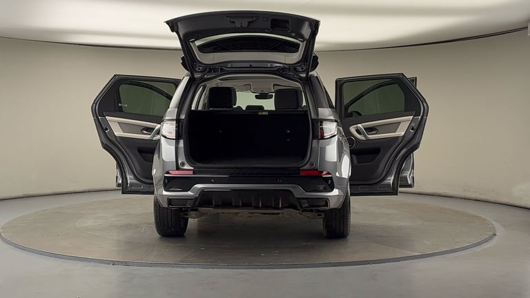 2023 Land Rover Discovery Sport 1.5 P300e 12.2kWh R-Dynamic SE SUV 5dr Petrol Plug-in Hybrid Auto...