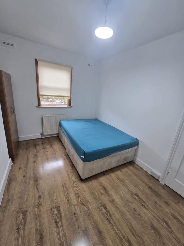 2 bedroom flat in 2-Bedroom Flat for Rent, SE8 4RG