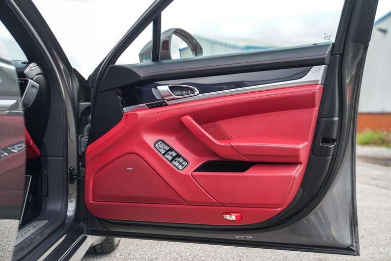  Porsche Panamera 3.0 V6 E-Hybrid S TiptronicS Euro 6 (s/s) 5dr Petrol/Electric Hybrid Automatic