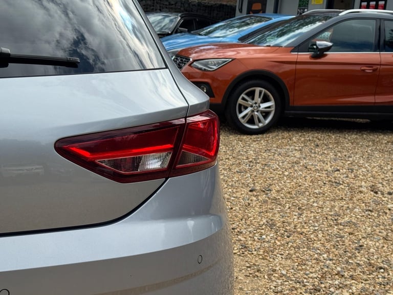 2018 SEAT Leon 1.2 TSI SE Dynamic Technology Euro 6 (s/s) 5dr HATCHBACK Petrol Manual