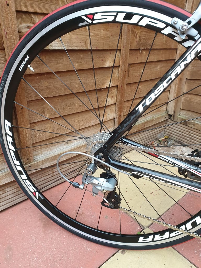 Sensa Toscana 56cm Carbon Road bike. 