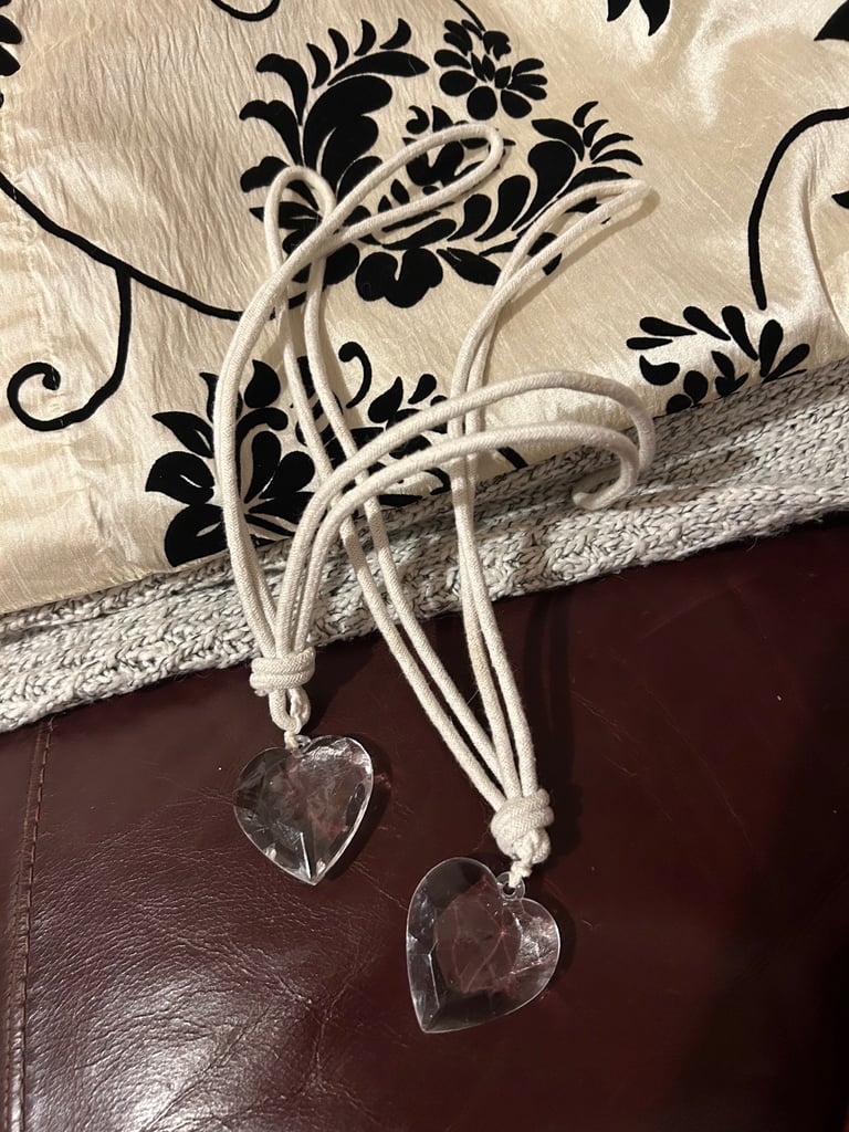 ##Free## Black and cream curtains with tie backs 