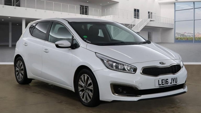 image for 2016 Kia Ceed 1.6 CRDi 3 Hatchback 5dr Diesel Manual Euro 6 (s/s) (134 bhp) Hatchback Diesel Manual