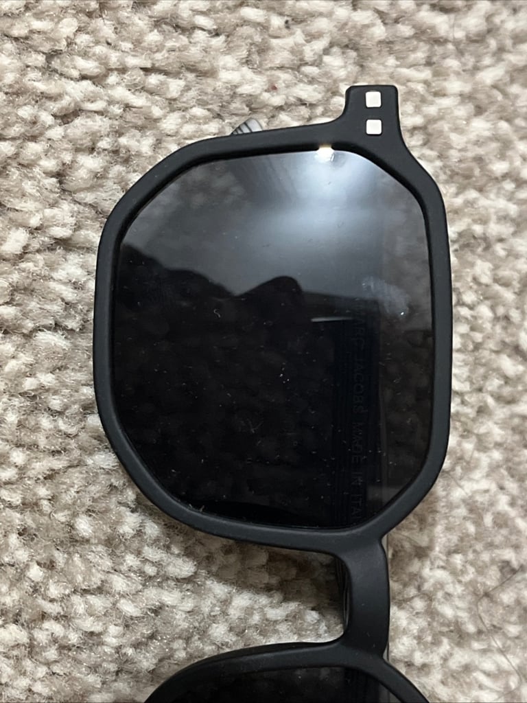Marc Jacob’s sunglasses brand new condition 