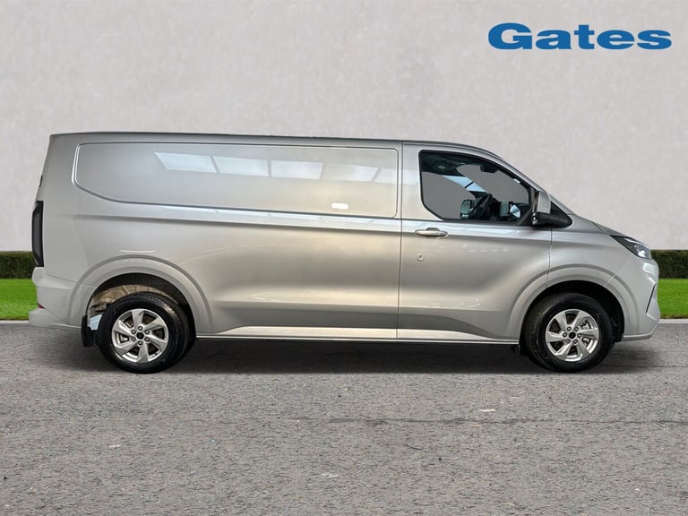 2025 Ford Transit Custom 300 SWB 2.0 Tdci Limited 136PS Van Diesel Manual