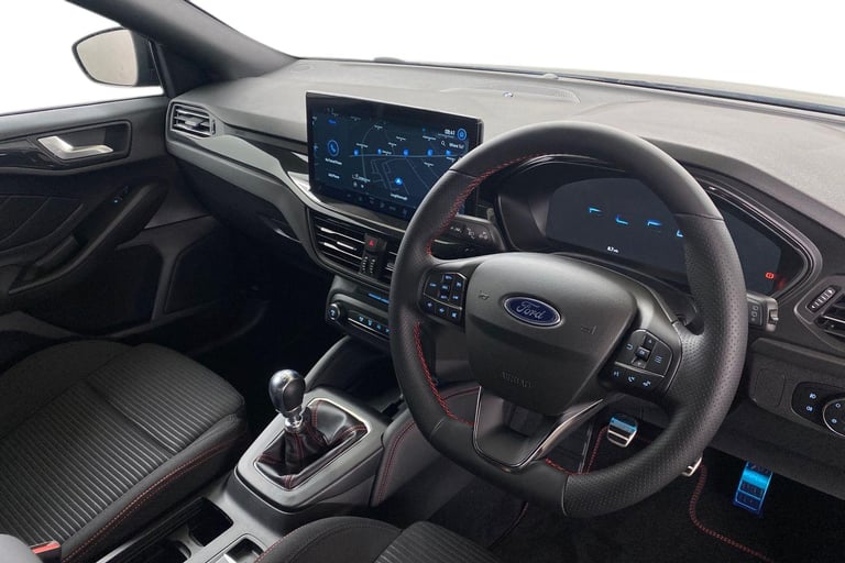 2025 Ford Focus 744494 Hatchback Petrol Manual