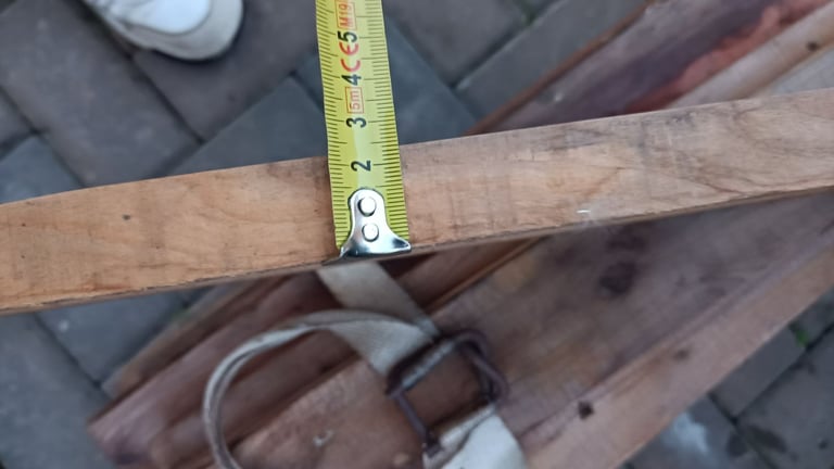 Fully seasoned Yew planks