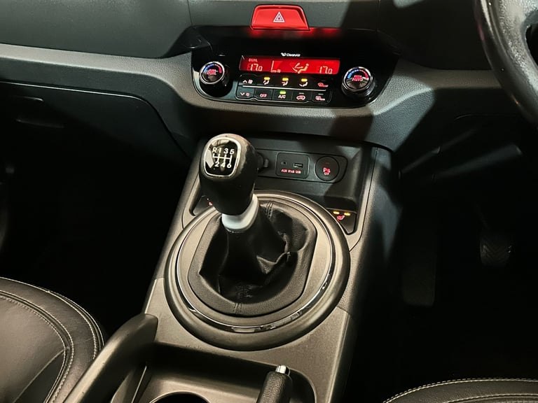 2010 KIA SPORTAGE FIRST EDITION 2.0 DIESEL CRDI AWD 4X4 SUV 40+ MPG 135 BHP