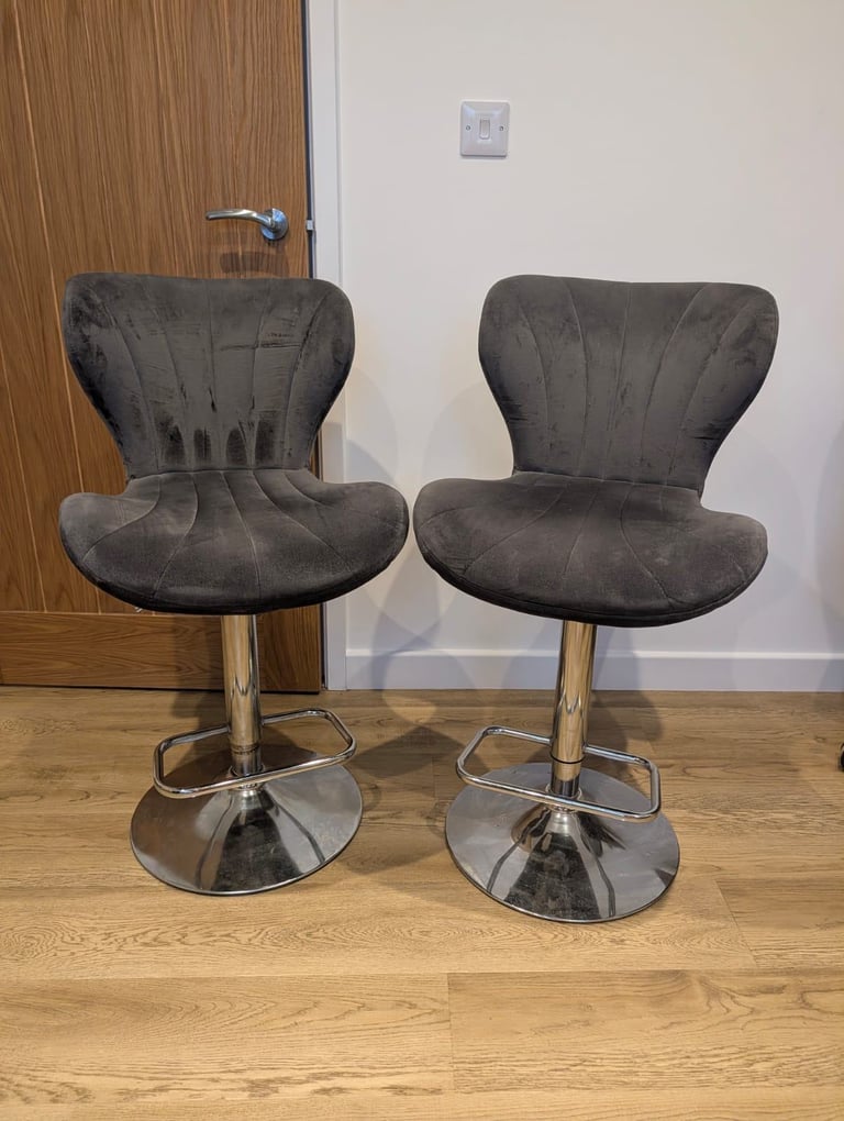 image for Breakfast bar chairs