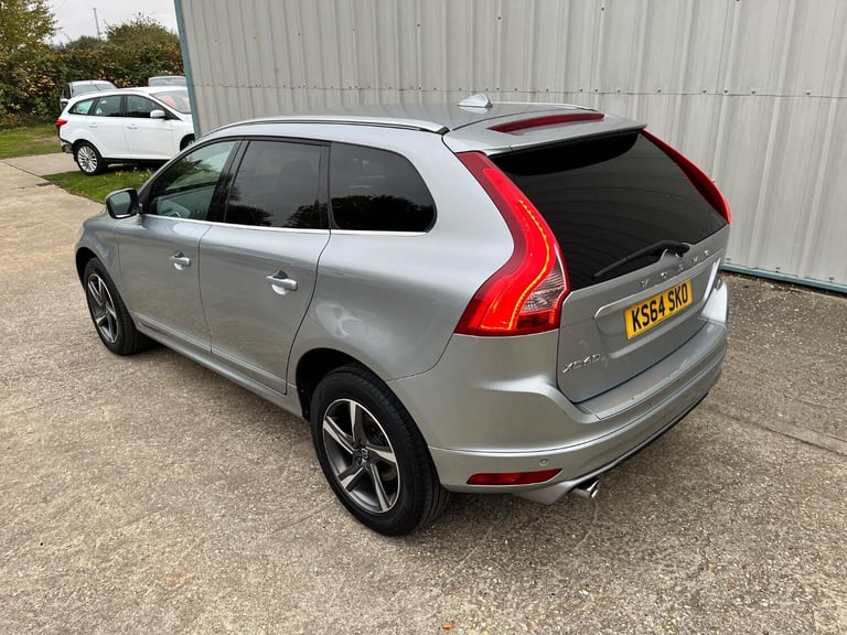 VOLVO XC60 2.0 R-Design Lux D4 (181hp) Silver Auto Diesel 2015