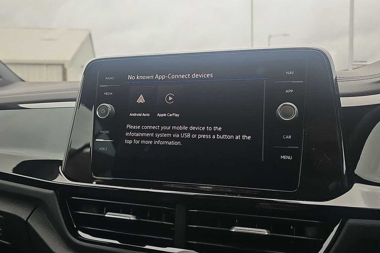 2025 Volkswagen T-Roc 1.5 TSI R-Line 2dr DSG SUV Petrol Automatic