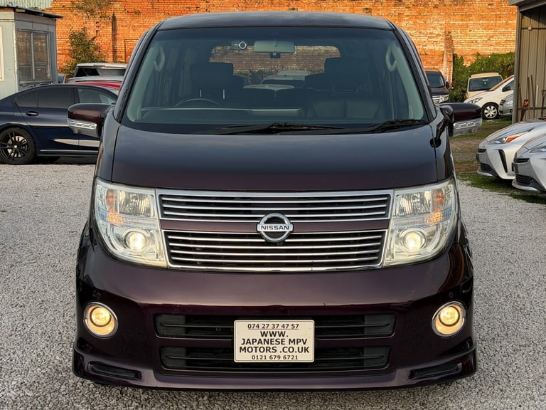 2008 Nissan Elgrand E51 HIGHWAY STAR 360 Camera 3.5 Petrol 8 Seater Full Leather Apple CarPlay  M...