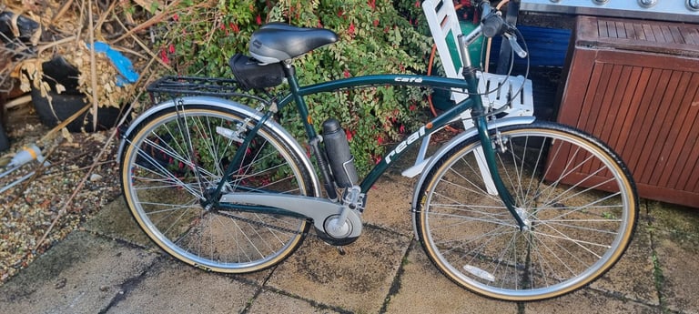 REAL CAFE  Gents Commuter bike. 4 speed in great condition with rack and mudguards.