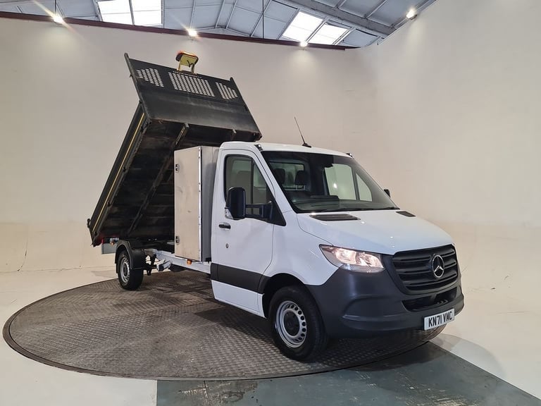 MERCEDES-BENZ SPRINTER 2.0 315 CDI PROGRESSIVE L3 RWD 150 BHP TIPPER DIE